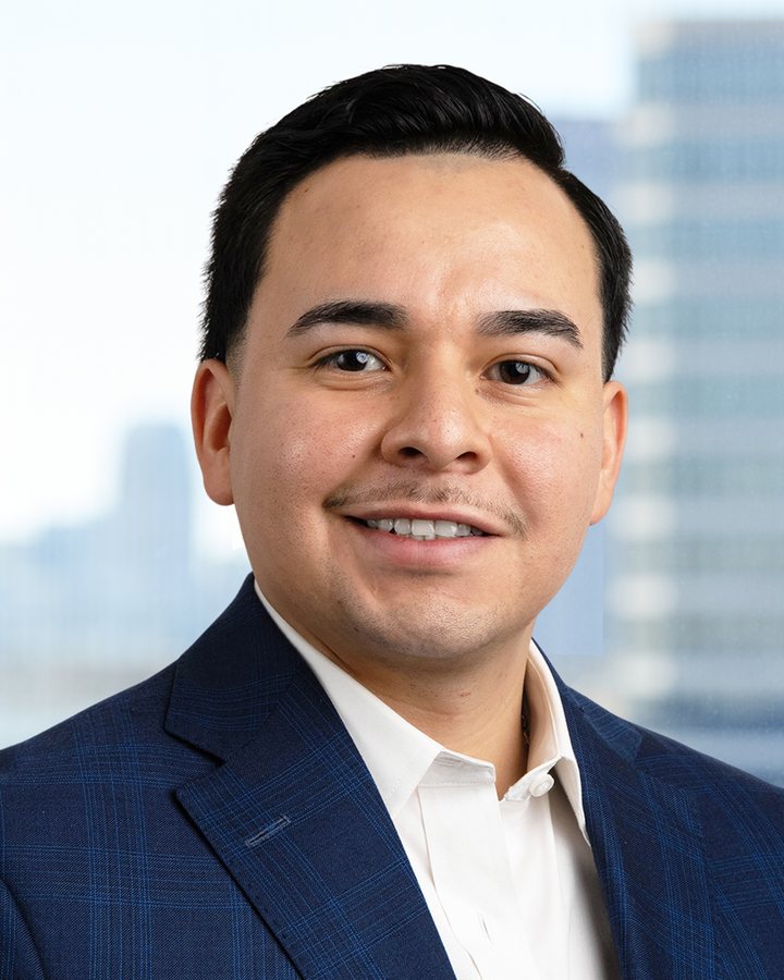 Headshot of David Tello